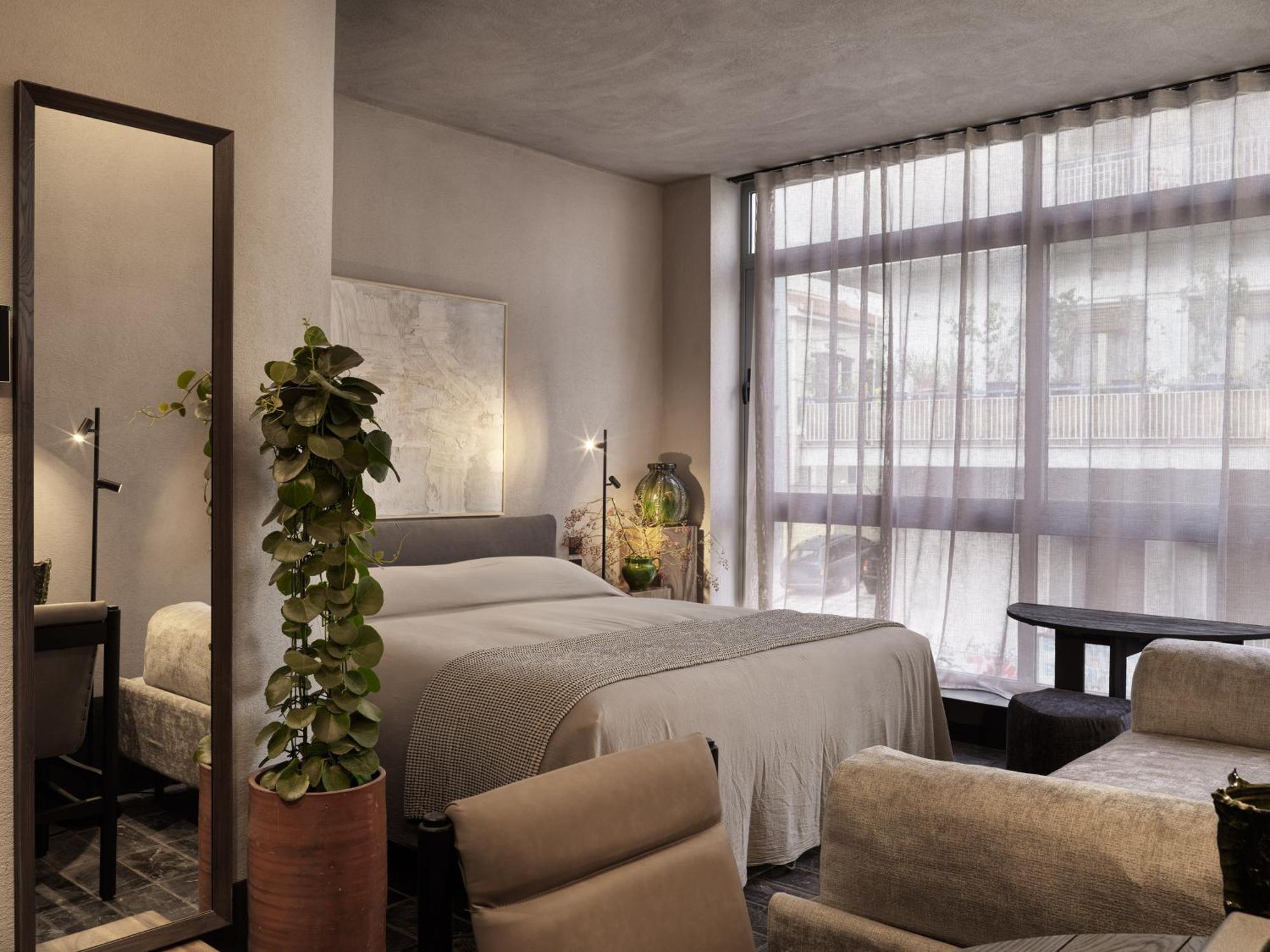 Monastik Living In Athina Hotel Athena Bagian luar foto