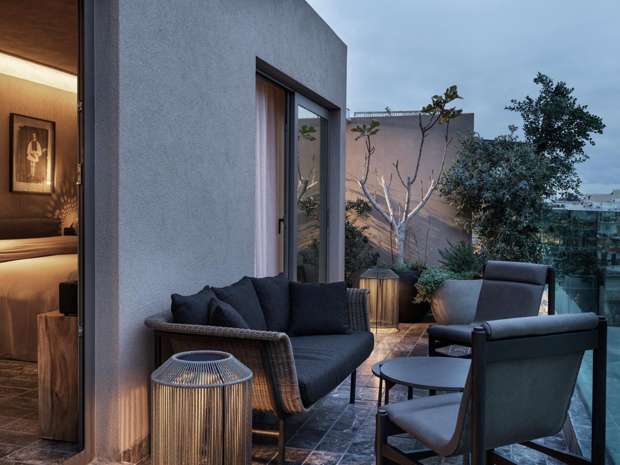 Monastik Living In Athina Hotel Athena Bagian luar foto