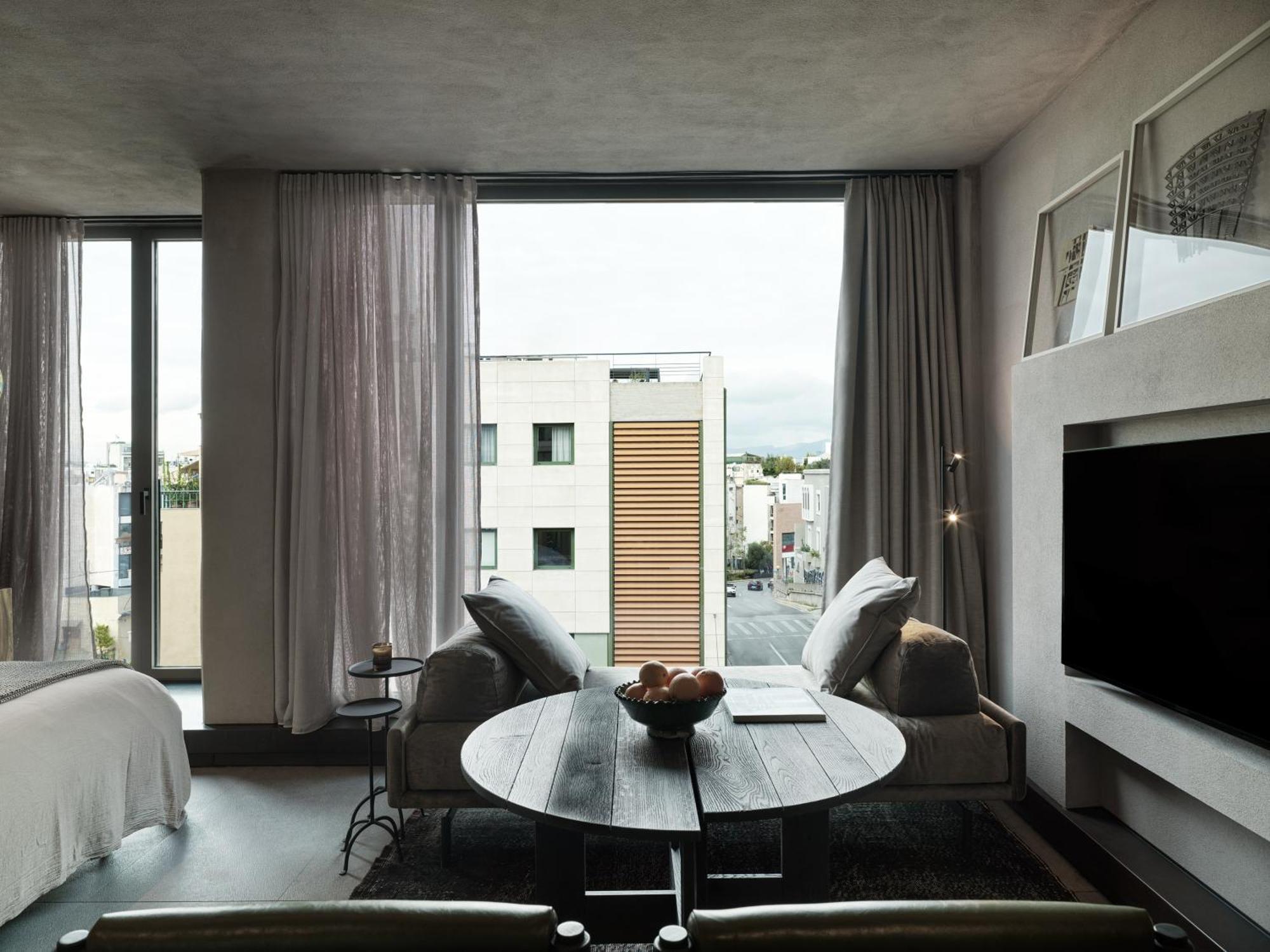 Monastik Living In Athina Hotel Athena Bagian luar foto