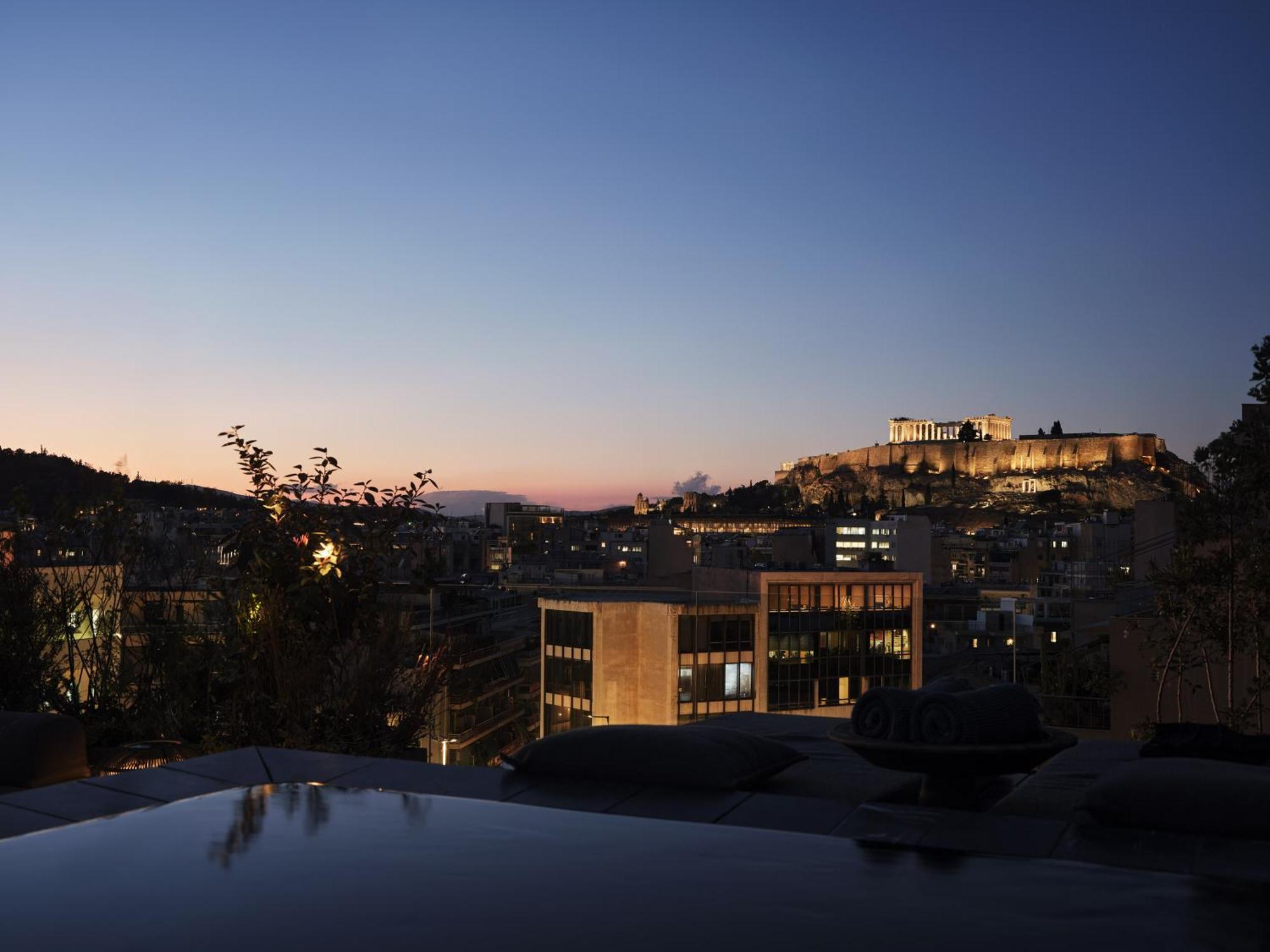 Monastik Living In Athina Hotel Athena Bagian luar foto