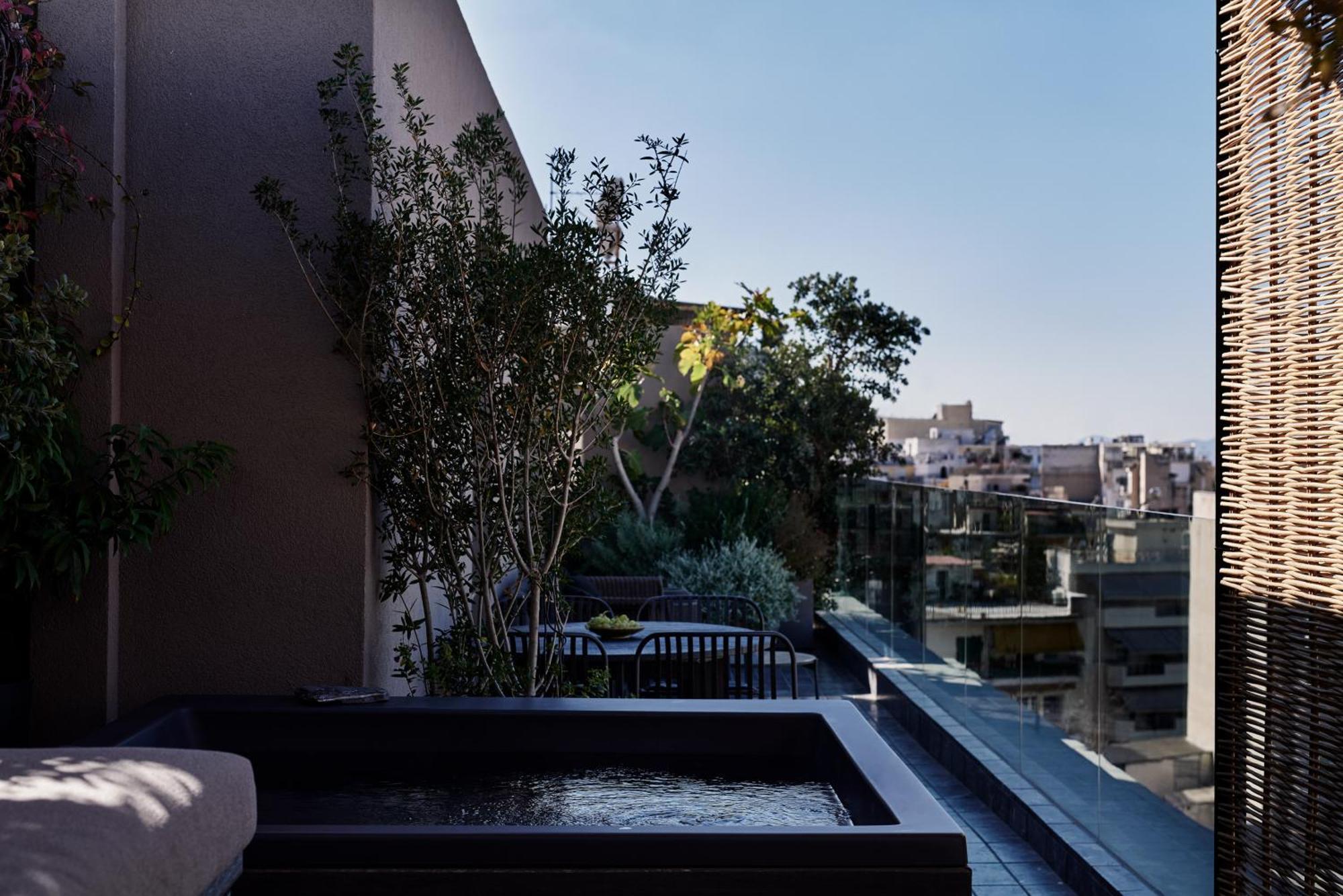 Monastik Living In Athina Hotel Athena Bagian luar foto